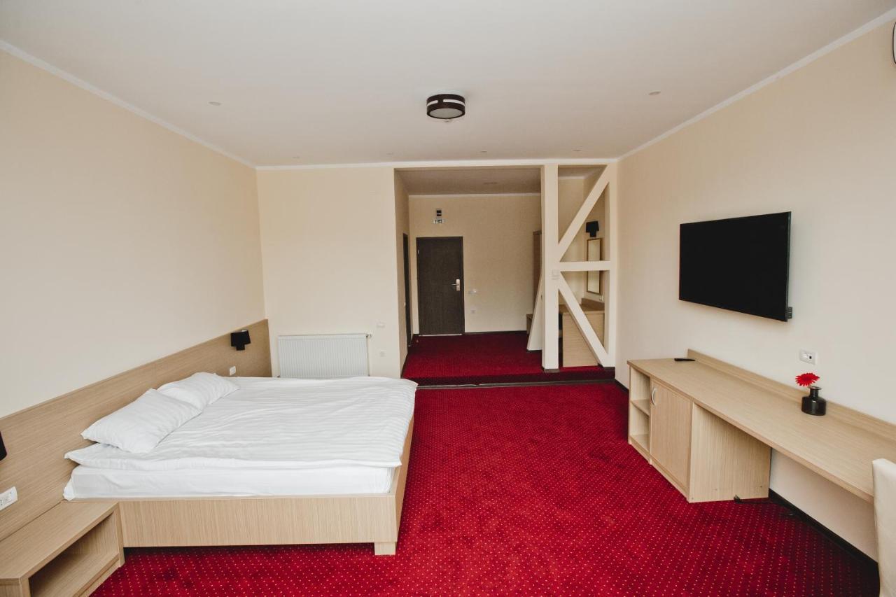 Hotel Evergreen Amara Exterior photo